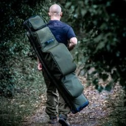 Aqua Products - Atom 4 Rod Protection Holdall 29 Aqua Products - Atom 4 Rod Protection Holdall -Predator shop 404505 atom 4 rod protection holdall 02