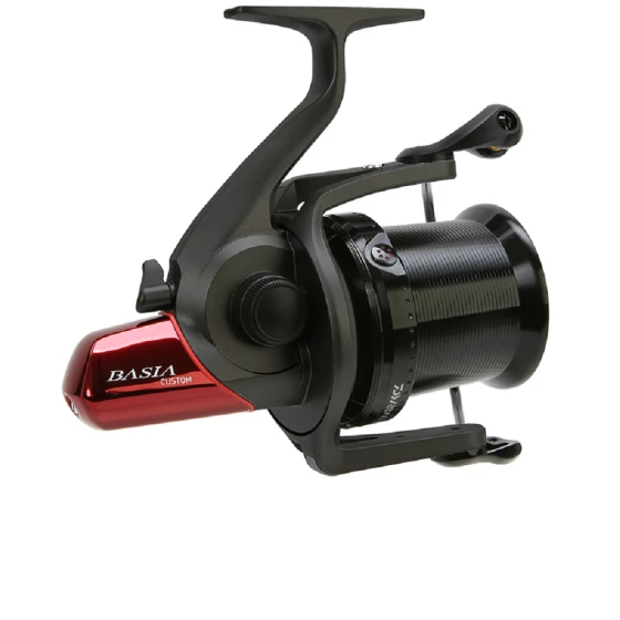 Daiwa - DCR6 Basia Custom Reel - Black Body Black Spool Red Rear Cover Wood Handle 2 Daiwa - DCR6 Basia Custom Reel - Black Body Black Spool Red Rear Cover Wood Handle - Image 2