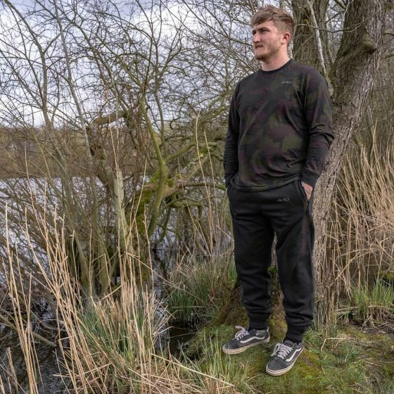 Avid - Distortion Black Jogger 9 Avid - Distortion Black Jogger - Image 9