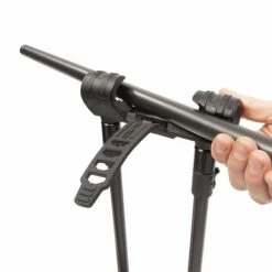 Avid - Lok Down Landing Net Holder -Predator shop avid carp lok down landing net holder 4