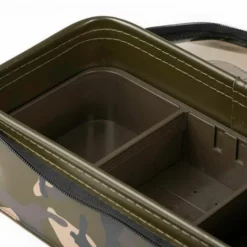 Fox - Aquos Camolite Rig Box And Tackle Bag 21 Fox - Aquos Camolite Rig Box And Tackle Bag -Predator shop cev016 aquos rig box tackle bag internal detail 1