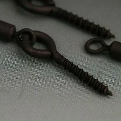 Gardner - Swivel Bait Screws 7 Gardner - Swivel Bait Screws -Predator shop covert long swivel bait screws on black copy
