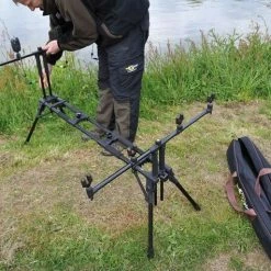 Carp Spirit - Fast - Rod Pod - 3/4 Rods -Predator shop cs fast rod pod step 5