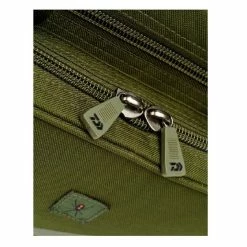 Daiwa - Black Widow Cool Bait Bag L -Predator shop daiwa black widow cool bait bag l 4