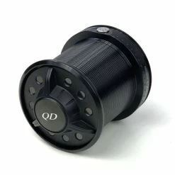 Daiwa - DCR Black Spare Spool + Cap -Predator shop daiwa dcr spare spool and cap 1 1