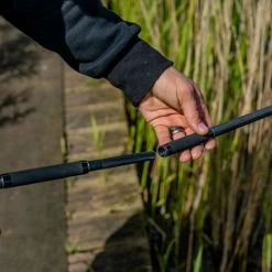 Fox - Horizon X6 42" Carbon Landing Net (Camo Mesh) 28 Fox - Horizon X6 42" Carbon Landing Net (Camo Mesh) -Predator shop fox horizon x6 42 inch carbon landing net 13