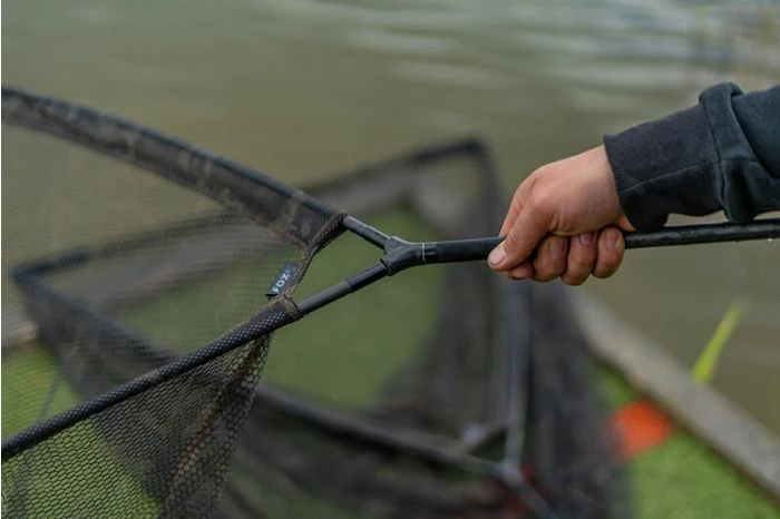 Fox - Horizon X6 42" Carbon Landing Net (Camo Mesh) 15 Fox - Horizon X6 42" Carbon Landing Net (Camo Mesh) - Image 15