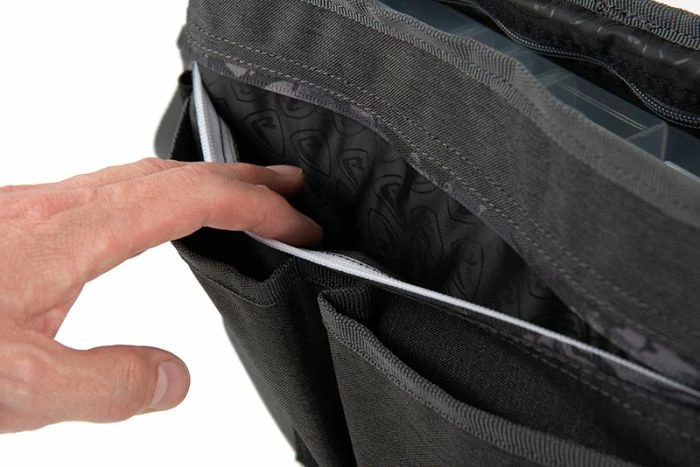 Fox Rage - Street Fighter Messenger Bag 7 Fox Rage - Street Fighter Messenger Bag - Image 7