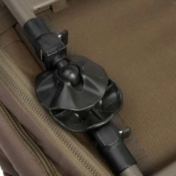 Fox - R-Series TT Sleep System Khaki -Predator shop fox r series khaki bedchair total tackle folding feet detail