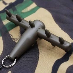 Gardner - Deluxe Weed Rake -Predator shop gardner deluxe weed rake 3.5oz 4