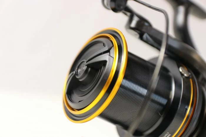 Daiwa - Crosscast 45 SCW 5000C QD Black Gold TT 3 Daiwa - Crosscast 45 SCW 5000C QD Black Gold TT - Image 3