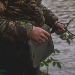 Solar Tackle - SP Baiting Pouch -Predator shop new edits touch 4333 one