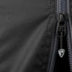 Fox Rage - Camo Rod Case Triple 25 Fox Rage - Camo Rod Case Triple -Predator shop rage voyager rod bag zip puller detail 4