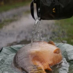 Solar Tackle - Undercover Camo Foldable Unhooking Mat -Predator shop solar tackle undercover camo foldable unhooking mat 16