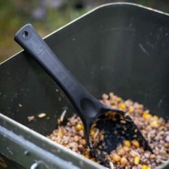 SPOMB - Scoop 9 SPOMB - Scoop -Predator shop spomb bait scoop 3