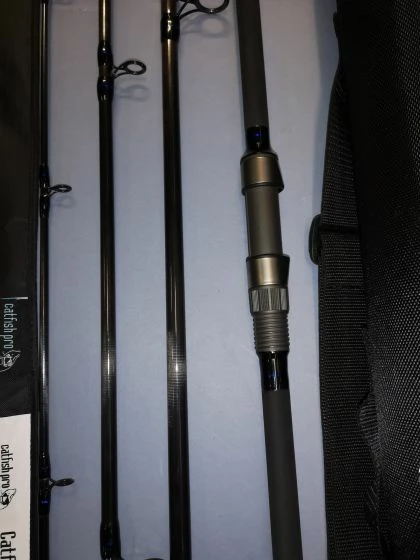Catfish Pro - Traveller Rod 4 Piece 5lb 2 Catfish Pro - Traveller Rod 4 Piece 5lb - Image 2